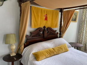 Bohemian Regency Four Poster Room